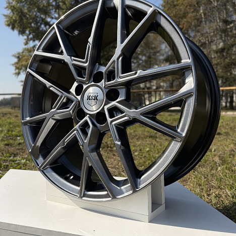 Вудроф (КС1044) 7.000xR18 5x108 DIA59.6 ET41 дарк платинум Вудроф (КС1044) 7.000xR18 5x108 DIA59.6 ET41 дарк платинум