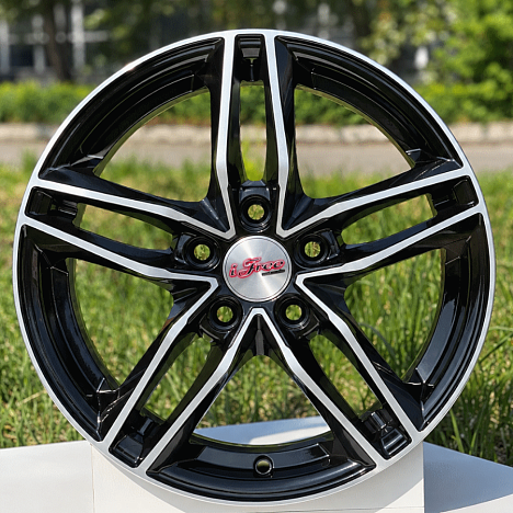 Moskva (КС689) 6.500xR16 5x114.3 DIA67.1 ET31.5 Блэк Джек